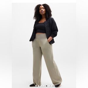 Athleta Venice Taupe Flare Pants NWT, size 2X